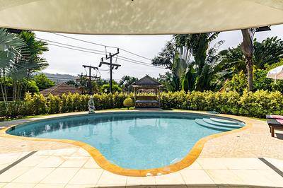 NAT22533: Renovated 3-bedroom villa in Phuket with a private pool in Nai Thon. Photo #3