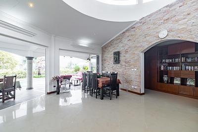 NAT22534: Renovated 2-bedroom villa in Phuket with a private pool in Nai Thon . Photo #10