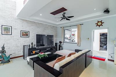 NAT22535: Renovated 2-bedroom villa in Phuket with a private pool in Nai Thon. Photo #8