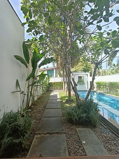 BAN7242: Lovely 3 Bedroom Duplex For Sale, Bang Tao. Photo #38
