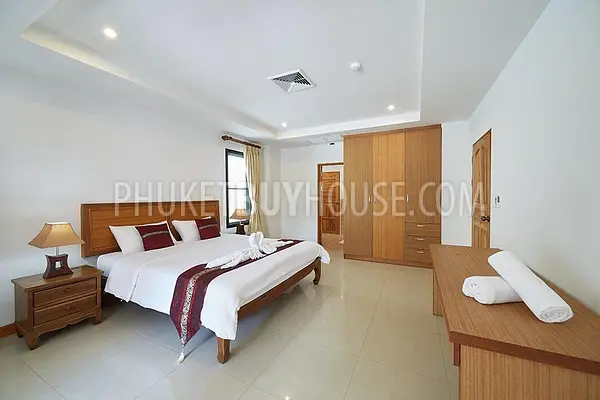 SUR7245: Two Bedrooms Apartments Moments Away from Surin Beach. Fotoğraf #5