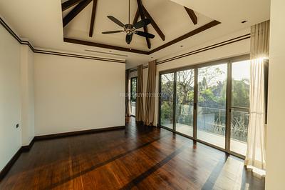 BAN22551: Majestic Lakeside Villa with Rooftop Oasis and Waterfall Pool in Bang Tao’s Hidden Paradise. 照片 #23