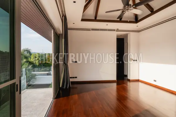 BAN22551: Majestic Lakeside Villa with Rooftop Oasis and Waterfall Pool in Bang Tao’s Hidden Paradise. Photo #25
