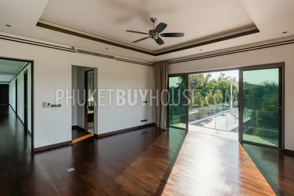 BAN22551: Majestic Lakeside Villa with Rooftop Oasis and Waterfall Pool in Bang Tao’s Hidden Paradise. Photo #27