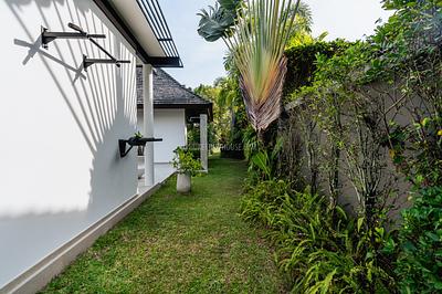 BAN22551: Majestic Lakeside Villa with Rooftop Oasis and Waterfall Pool in Bang Tao’s Hidden Paradise. 照片 #9
