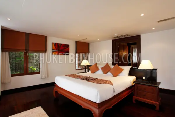 SUR6747: Villa with Panoramic Sea View in Surin. Photo #32