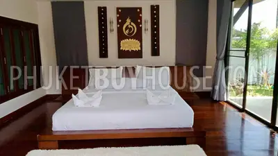 LAY7256: Three Bedroom Pool Villa in Layan. Photo #4