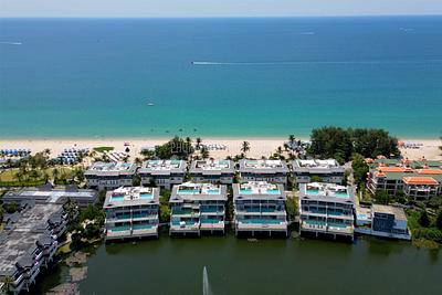 LAG22563: Magnificent 3-Bedroom Beachfront Apartment with Ocean Views and Private Pool