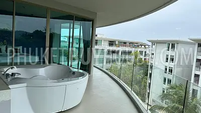 KAR7262: Seaview Apartment with Jacuzzi in Karon. Fotoğraf #1