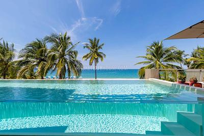 LAG22563: Magnificent 3-Bedroom Beachfront Apartment with Ocean Views and Private Pool. Photo #14