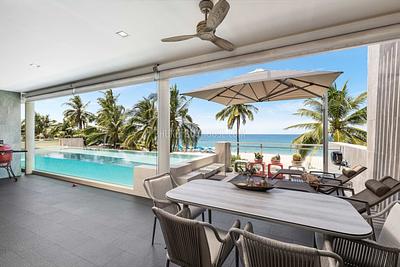 LAG22563: Magnificent 3-Bedroom Beachfront Apartment with Ocean Views and Private Pool. Photo #2