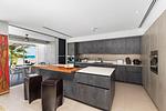 LAG22563: Magnificent 3-Bedroom Beachfront Apartment with Ocean Views and Private Pool. Thumbnail #11