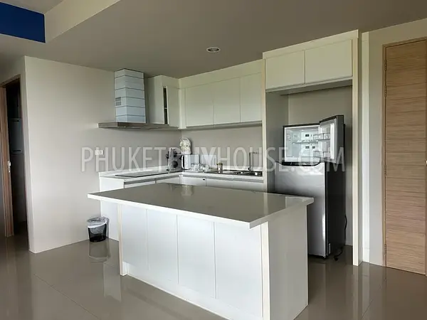 KAR7262: Seaview Apartment with Jacuzzi in Karon. Photo #4