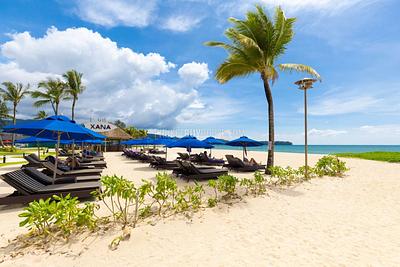 LAG22563: Magnificent 3-Bedroom Beachfront Apartment with Ocean Views and Private Pool. Photo #29