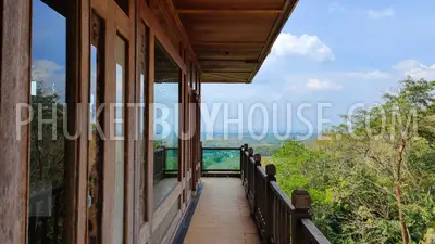 MAI7181: 6 rai of land with 4 Thai Style Houses in Mai Khao. 照片 #23
