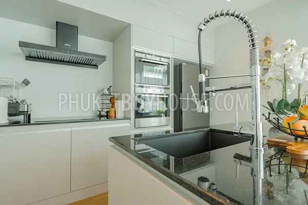LAY7116: Modern 2-Storey House in Layan. Photo #14
