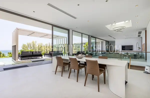 NAT22570: Breathtaking Oceanfront Penthouse with Panoramic Sunset Views. Photo #26