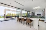 NAT22570: Breathtaking Oceanfront Penthouse with Panoramic Sunset Views. Thumbnail #26