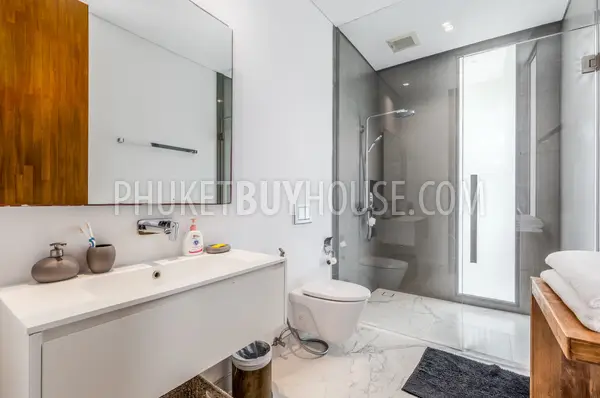 NAT22570: Breathtaking Oceanfront Penthouse with Panoramic Sunset Views. Photo #23
