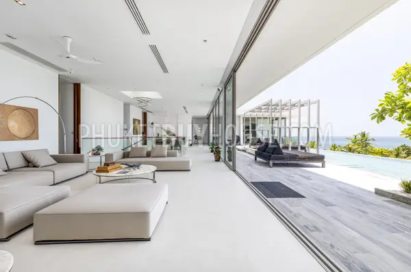NAT22570: Breathtaking Oceanfront Penthouse with Panoramic Sunset Views. Photo #29