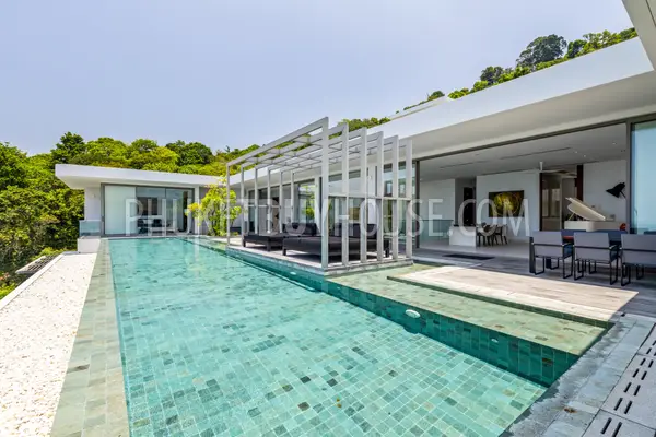 NAT22570: Breathtaking Oceanfront Penthouse with Panoramic Sunset Views. Photo #22