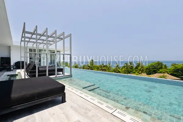 NAT22570: Breathtaking Oceanfront Penthouse with Panoramic Sunset Views. Photo #11