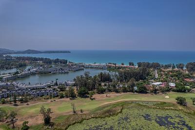 LAG22572: 4-Bedroom Villa with Golf View and Prime Location in Phuket. Photo #72