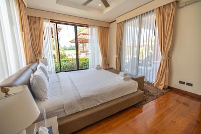LAG22572: 4-Bedroom Villa with Golf View and Prime Location in Phuket. Photo #47