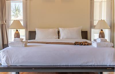 LAG22572: 4-Bedroom Villa with Golf View and Prime Location in Phuket. Photo #42