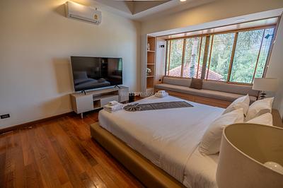 LAG22572: 4-Bedroom Villa with Golf View and Prime Location in Phuket. Photo #53
