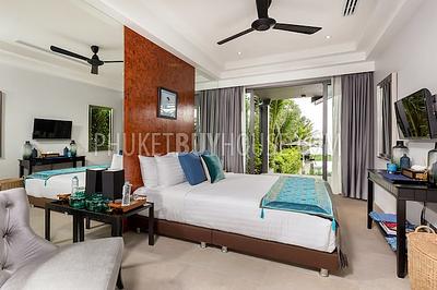 PHA7276: Beachfront Four Bedroom Villa at Natai Beach. Photo #18