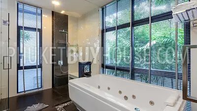 PAT22573: Breathtaking 6-Bedroom Sea View Villa with Private Squash Court Near Patong. Fotoğraf #46