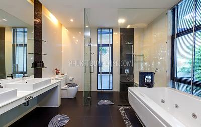 PAT22573: Breathtaking 6-Bedroom Sea View Villa with Private Squash Court Near Patong. Photo #34