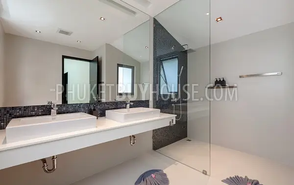 PAT22573: Breathtaking 6-Bedroom Sea View Villa with Private Squash Court Near Patong. 照片 #28