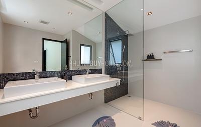 PAT22573: Breathtaking 6-Bedroom Sea View Villa with Private Squash Court Near Patong. Photo #28