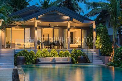 PHA7276: Beachfront Four Bedroom Villa at Natai Beach. Photo #24