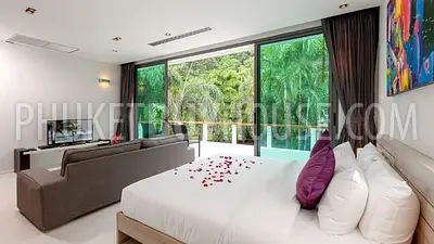 PAT22573: Breathtaking 6-Bedroom Sea View Villa with Private Squash Court Near Patong. Fotoğraf #47