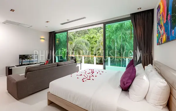PAT22573: Breathtaking 6-Bedroom Sea View Villa with Private Squash Court Near Patong. 照片 #47