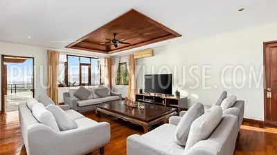 PAT22574: Expansive Sea-View Villa with Pool, Gym, in Patong. Fotoğraf #13