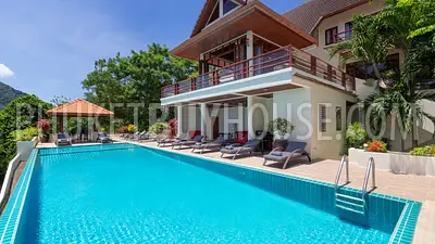 PAT22574: Expansive Sea-View Villa with Pool, Gym, in Patong. Fotoğraf #33