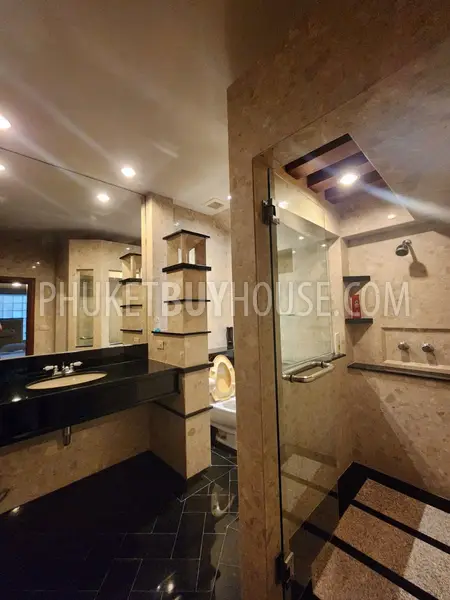 PAN7281: 6 Bedroom House in Panwa. Fotoğraf #24