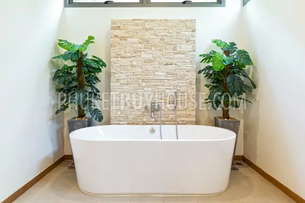 RAW22576: Tropical Pool Villas in a Quiet Gated Community, Rawai District. Photo #15