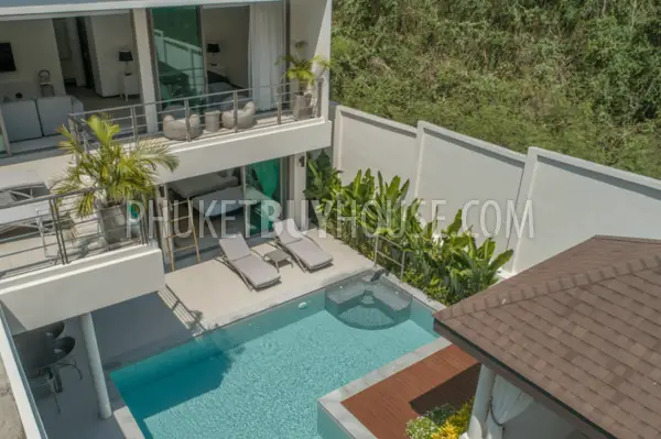 RAW22576: Tropical Pool Villas in a Quiet Gated Community, Rawai District. Photo #3
