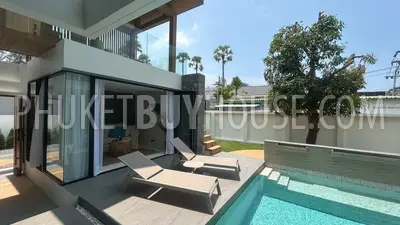 BAN22019: Oriental-Style 3 Bedroom Pool Villa For Sale Right on Bangtao Beach Road. Fotoğraf #27