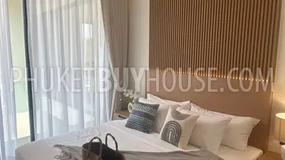BAN22019: Oriental-Style 3 Bedroom Pool Villa For Sale Right on Bangtao Beach Road. Fotoğraf #11