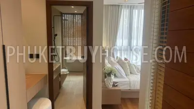 BAN22019: Oriental-Style 3 Bedroom Pool Villa For Sale Right on Bangtao Beach Road. Fotoğraf #13