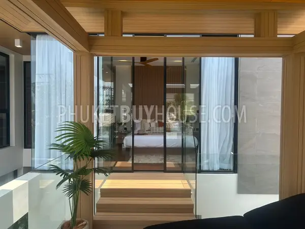BAN22019: Oriental-Style 3 Bedroom Pool Villa For Sale Right on Bangtao Beach Road. 照片 #12