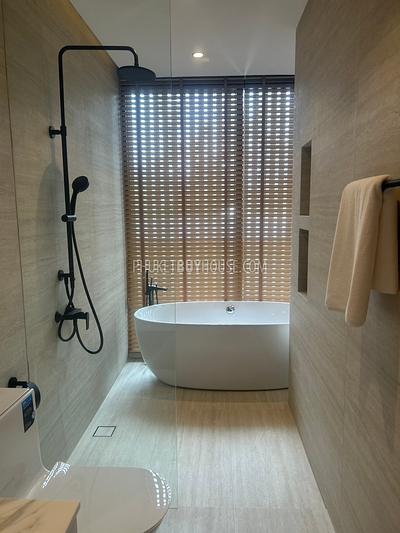 BAN22019: Oriental-Style 3 Bedroom Pool Villa For Sale Right on Bangtao Beach Road. Photo #15