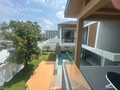 BAN22019: Oriental-Style 3 Bedroom Pool Villa For Sale Right on Bangtao Beach Road. Photo #25