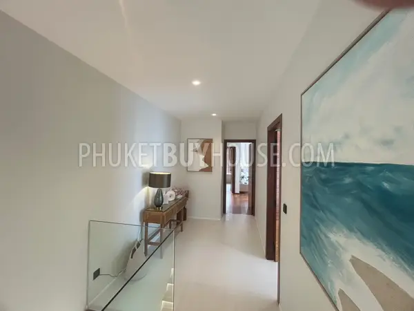 BAN22019: Oriental-Style 3 Bedroom Pool Villa For Sale Right on Bangtao Beach Road. 照片 #18